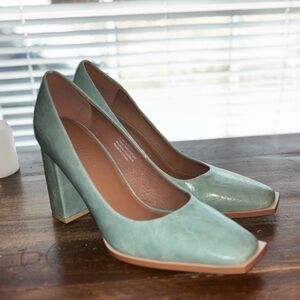 Gabrielle Union Heels